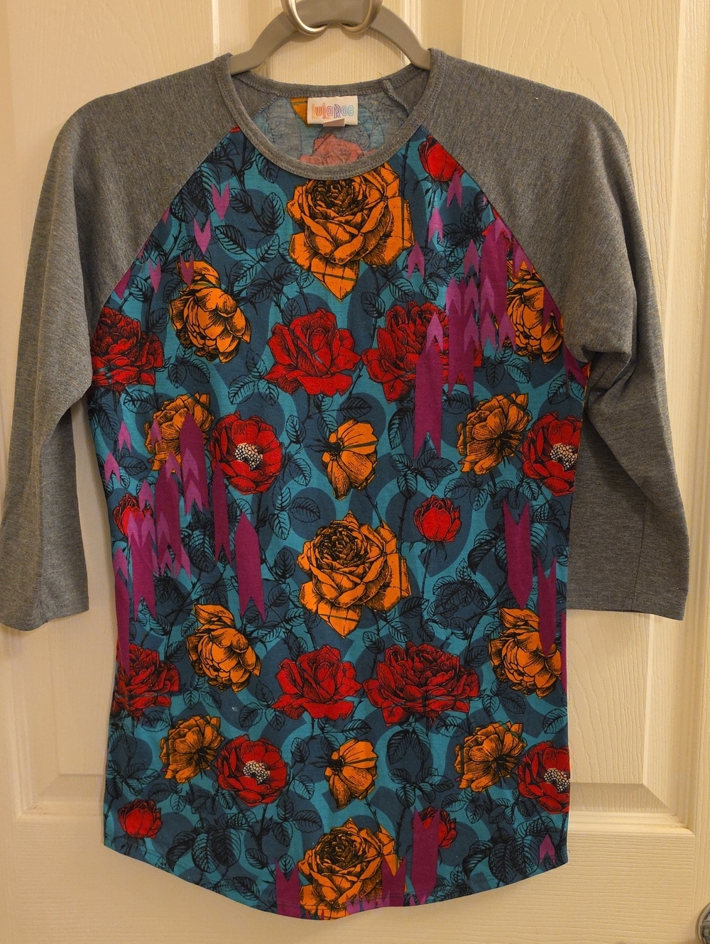 LuLaRoe Green Floral Raglan Top with Gray Sleeves